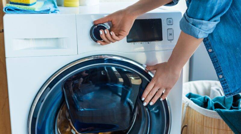 Waschmaschine wird gestartet | Entkalkungsanlage